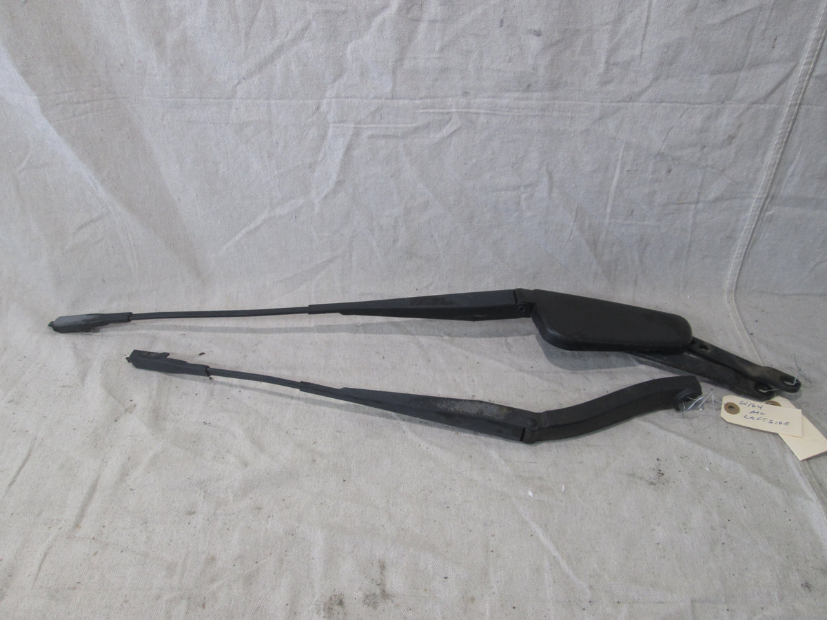 Mercedes W164 ML350 ML500 windshield wiper arms Allums Imports