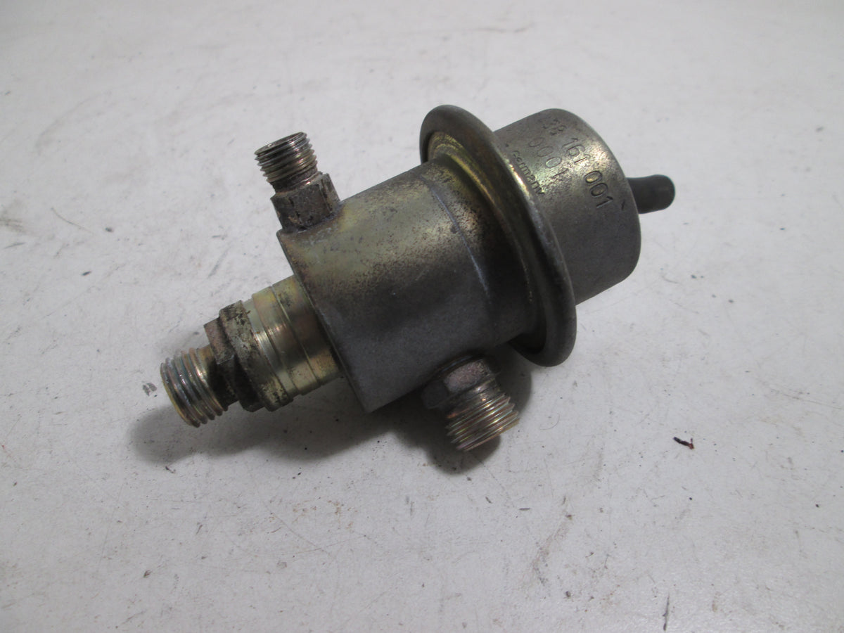 Mercedes W124 W201 fuel pressure regulator 0438161001 – Allums Imports