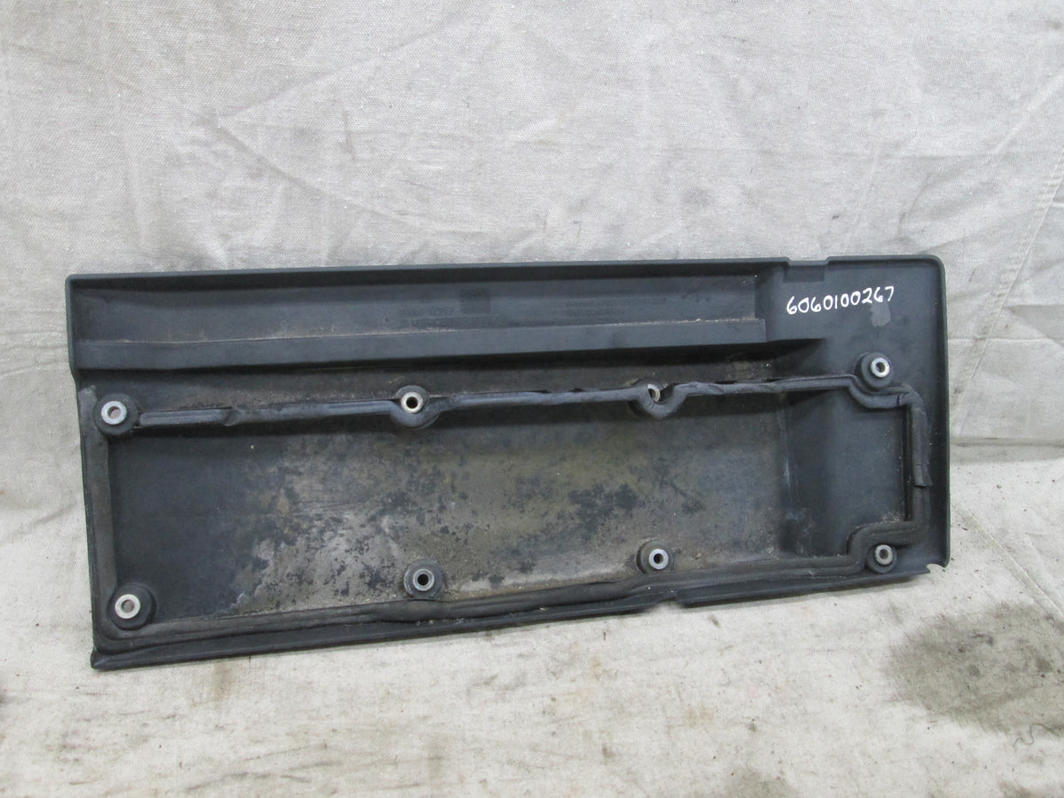 Mercedes OM606 9899 W210 E300 engine valve cover 6060100267 Allums