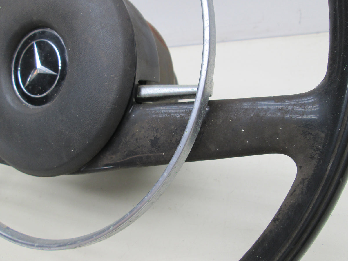 Mercedes W108 W111 W110 W113 W114 steering wheel #9 – Allums Imports