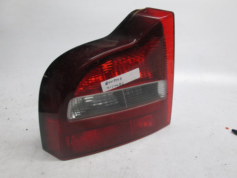 01-03 Volvo S80 left driver side tail light 8643511