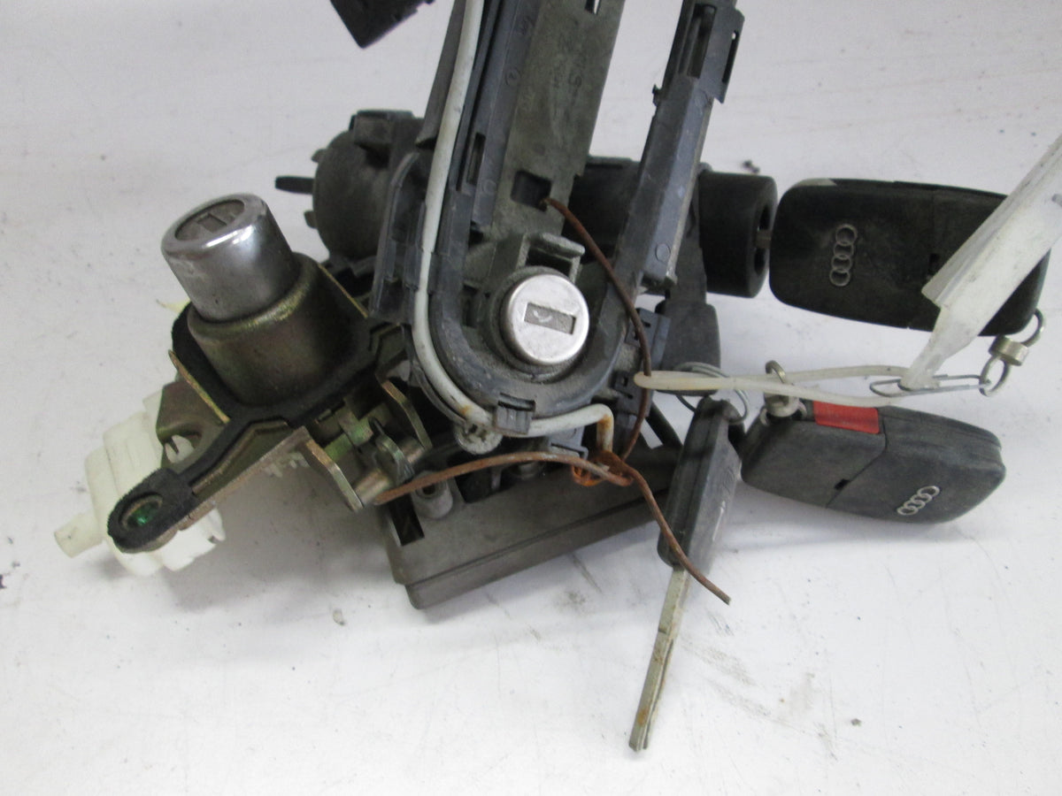 Audi A4 ignition lock cylinder with key door trunk 4B0905851 Allums