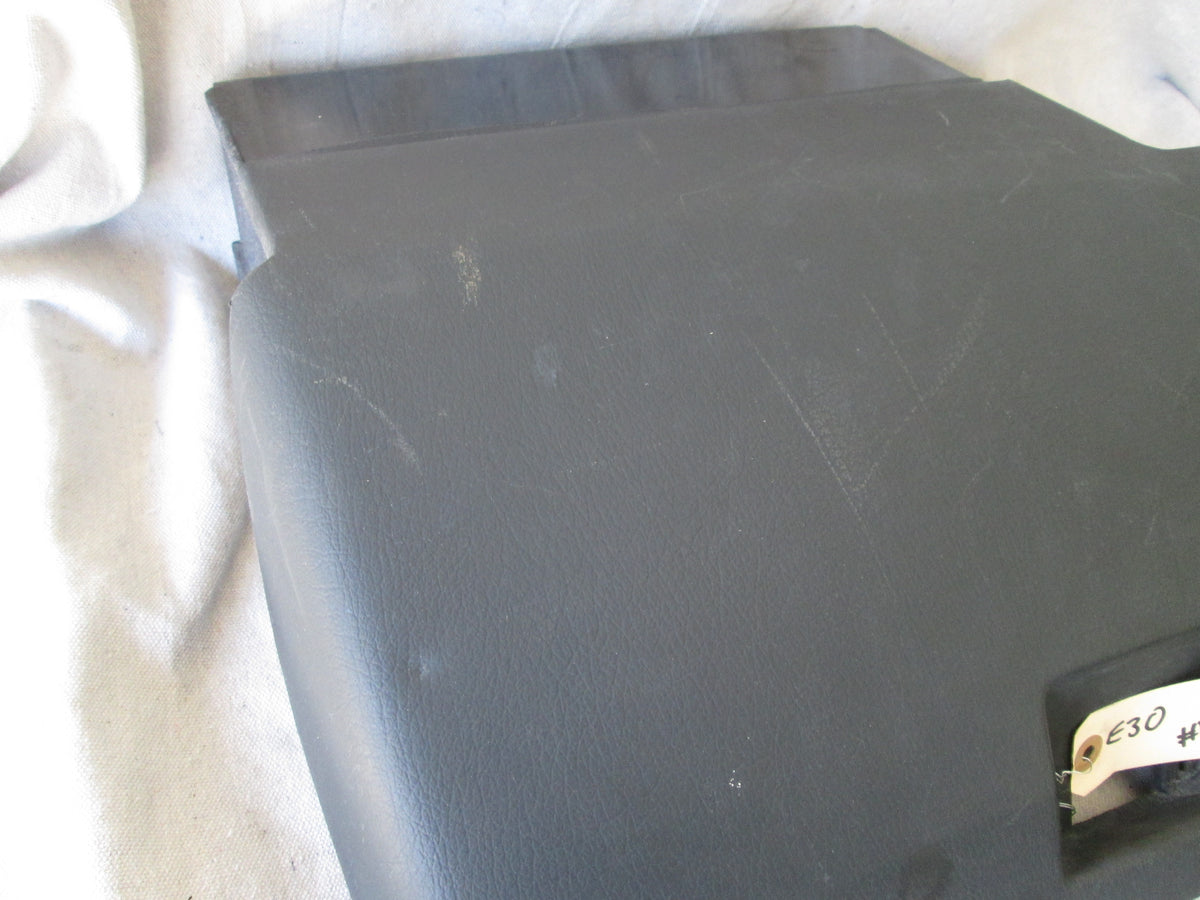 BMW E30 325i 325e 325 318i 325is glove box black 51161884243 1
