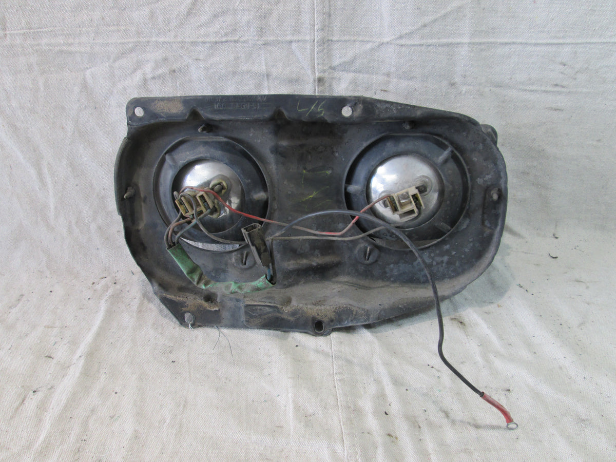 Volvo 240 244 245 left side headlight 78-85 1235140