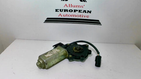 Land Rover Discovery Range Rover left front rear window motor CUR100450