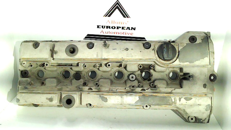 Mercedes R129 W124 M104 engine valve cover 1040161405 (USED 
