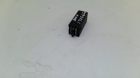 BMW Relay 1725654 (USED)