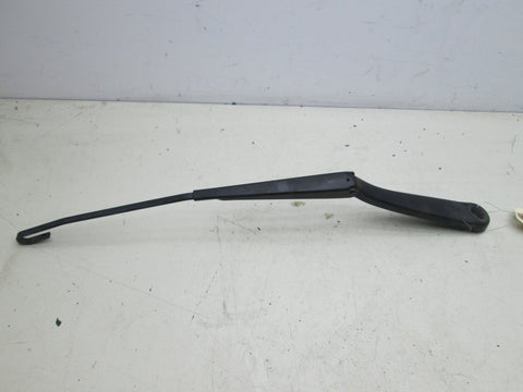 BMW e83 X3 Windshield Wiper Arm left side (USED)