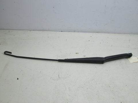 BMW e83 X3 Windshield Wiper Arm right side (USED)