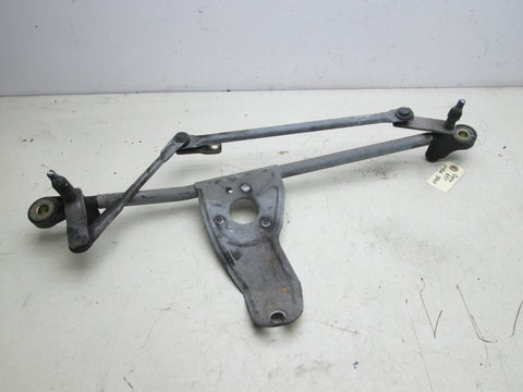 BMW E53 X5 00-06 Windshield Wiper Transmission (USED)