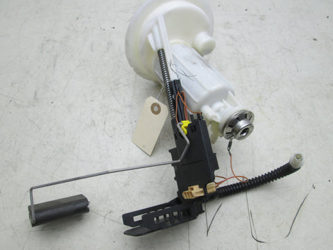BMW E60 08-10 Fuel Pump Assembly Right 16117373521 (USED)