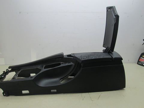 BMW E60 535i 550i 528i 06-10 center console black (USED)