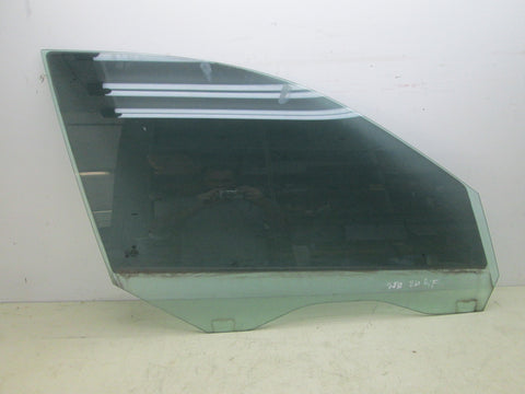 BMW E60 04-10 528i 550i 530i 535i right front Door Glass (USED)