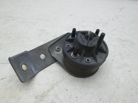 Mercedes R107 W107 450SL vacuum valve PE20333 (USED)