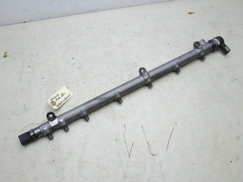 Mercedes W211 w/OM648 Diesel 05-06 Fuel Rail 6480700095 (USED)