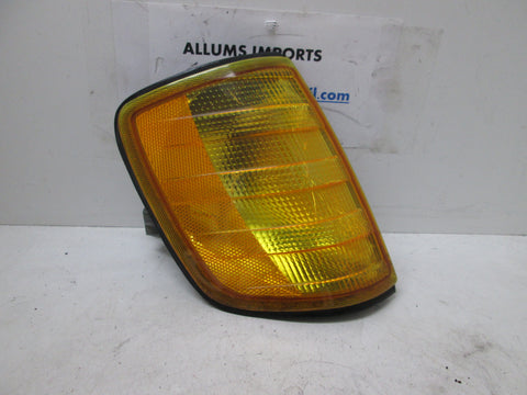 Mercedes W124 86-92 Right Front Turn Signal 1248260343 #8 (USED)