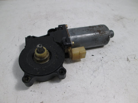 BMW E53 X5 00-06 Right Front Window Motor 67628381020 (USED)