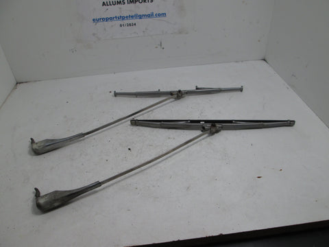 Mercedes Ponton W180 180 220 Wiper Arms Sold AS Set (USED)
