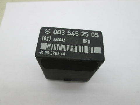 Mercedes W126 R107 86-91 Fuel Pump Relay 0035452505 (USED)