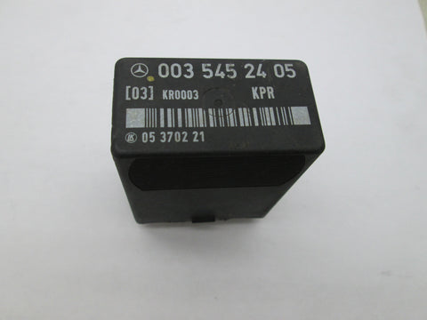 Mercedes Fuel Pump Relay  0035452405 (USED)