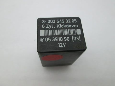 Mercedes Fuel Pump Relay 0035453205 (USED)