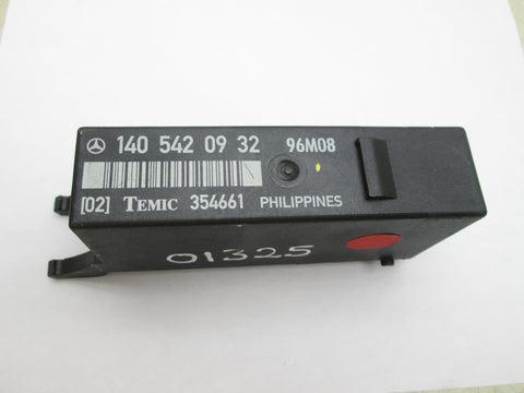 Mercedes turn signal lamp control module 1405420932