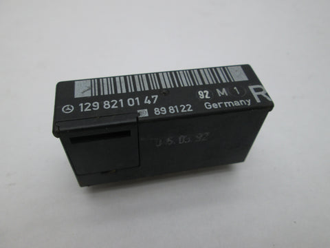 Mercedes R129 W129 Right Seat Back Headrest Module 1298210147 (USED)