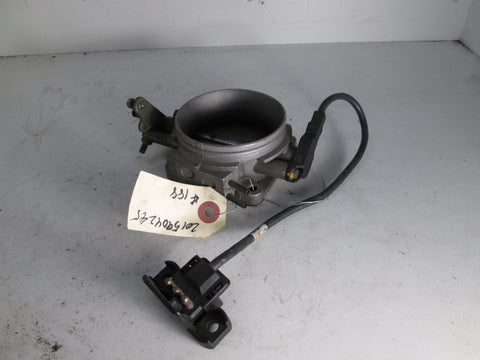 Mercedes w/104 90-93 Throttle Body 2015404245 (USED)