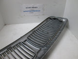 Jaguar XJ8 98-02 Front Grille #26 (USED)