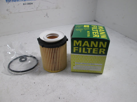 Mercedes Oil Filter w/264 2.0 2701800109 Mann (NEW)