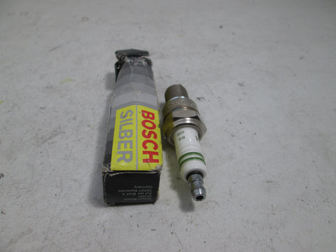 Bosch Silver Spark Plug WR6DS (NEW)