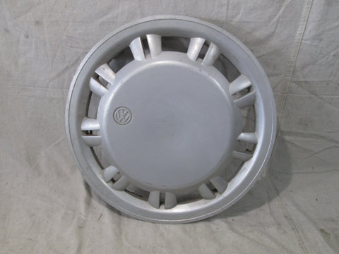 Volkswagen Eurovan Wheel hub Cap 701601147A (USED) #1