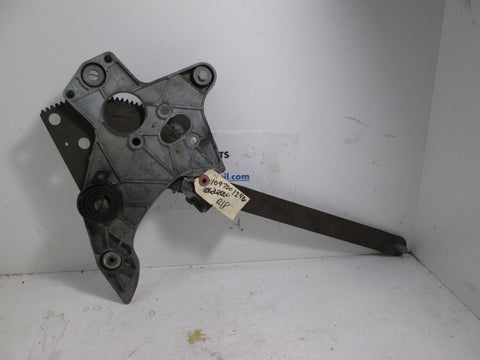 Mercedes W108 W109 Right Front Window Regulator 1097201246 (USED)