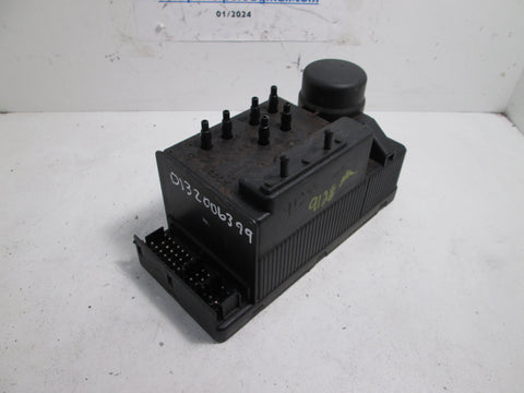 Mercedes Central Locking Vacuum Pump 0132006399 (USED)