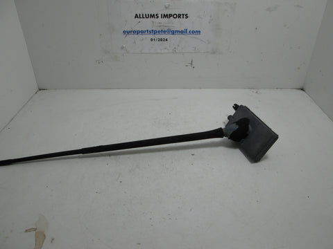 Mercedes  CLK320 CLK430 CLK55 98-03 Convertible Antenna w/Mast 2088200789 (USED)
