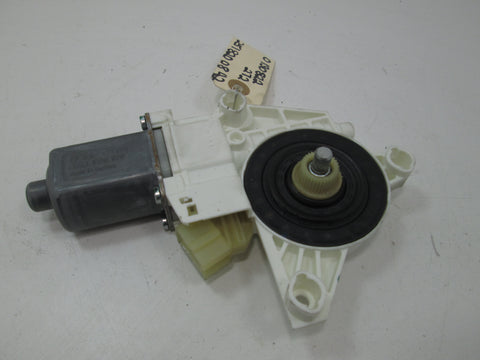 Mercedes W164 X164 ML350 R350 GL450 right front window motor 0130822272 2518200842