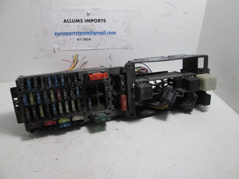 Mercedes W208 98-03 Fuse Box Panel Module 0025450801 (USED)