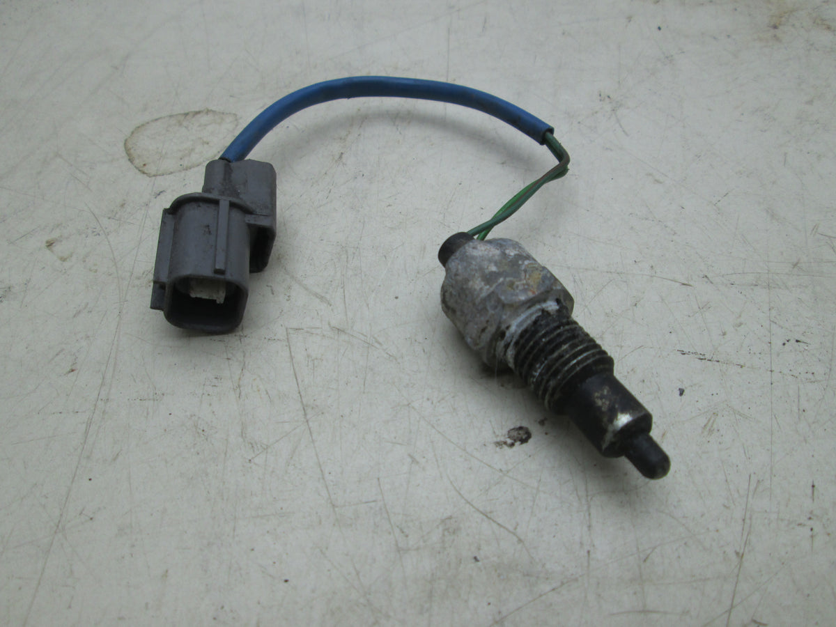 Land Rover Discovery 2 99-04 reverse transmission switch AMR6666 (USED ...