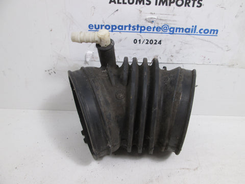 Audi A8 Quattro  97-99 V8 Intake Hose 077129627F (USED)