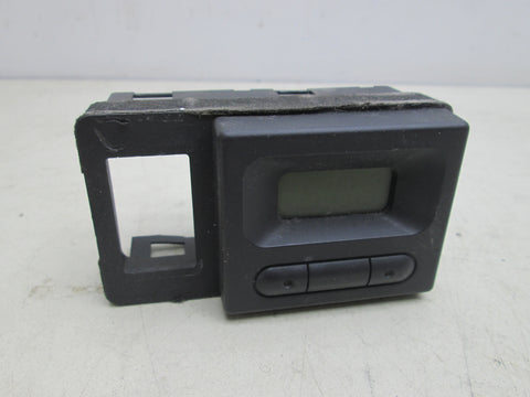 Land Rover Discovery 2 Clock YFB100500LNF (USED)