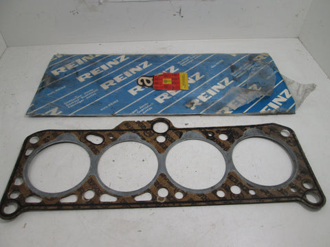 Volkswagen w/1.6 80-81 Diesel Head Gasket (3 Notch) 036103383BB 068103383FA Victor Reinz (NEW)