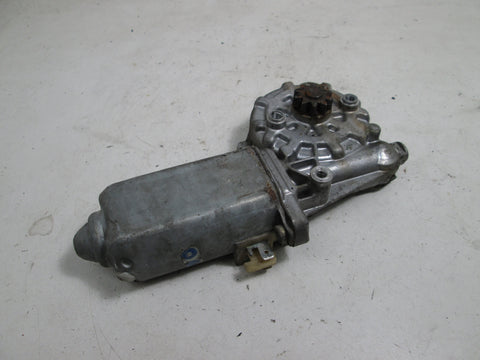 Porsche 944 924 Left Window Motor 477959123A Bosch 0130821120 (USED)
