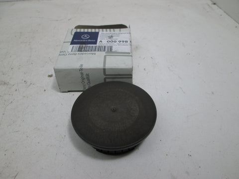 Mercedes Cam Plug 0009985690 Genuine (NEW)