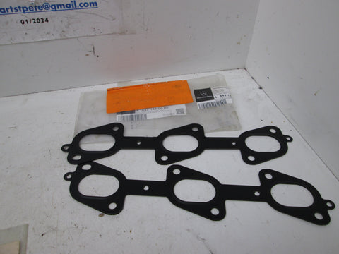 Mercedes Sprinter w/642 Exhaust Manifold Gasket Kit 6421420080 Genuine (NEW)