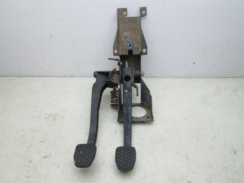 BMW E30 325i 325 5 speed manual pedal assembly (USED)
