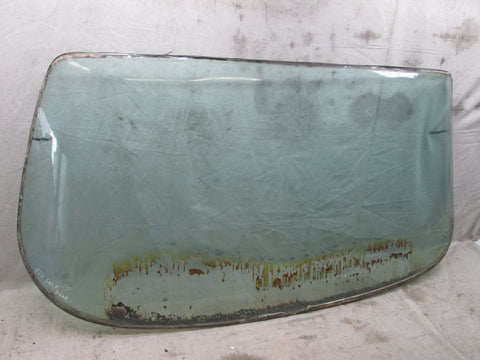 Mercedes W123 coupe rear back glass
