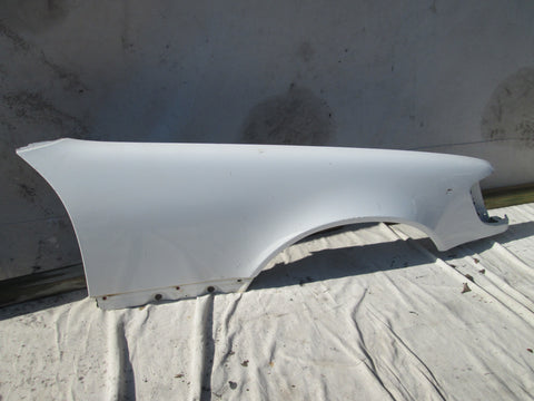 Mercedes W140 S420 S500 S320 Sedan Right Front Fender White (USED)