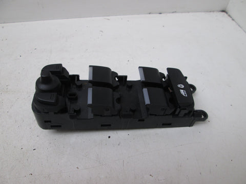 Land Rover Discovery Sport 15-24 Left Front Window Switch Panel LR180661 (USED)
