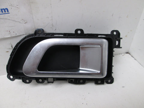 Land Rover Discovery Sport 15-23 Left Inner Door Handle FK7222601AB (USED)