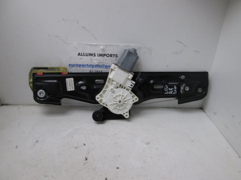 Land Rover Discovery Sport Right Rear Window Regulator LR126074 (USED)